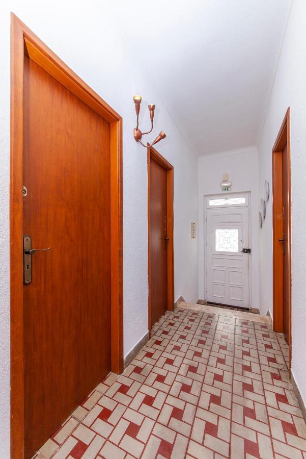 J - Casa Do Farol Guesthouse لاغوس المظهر الخارجي الصورة