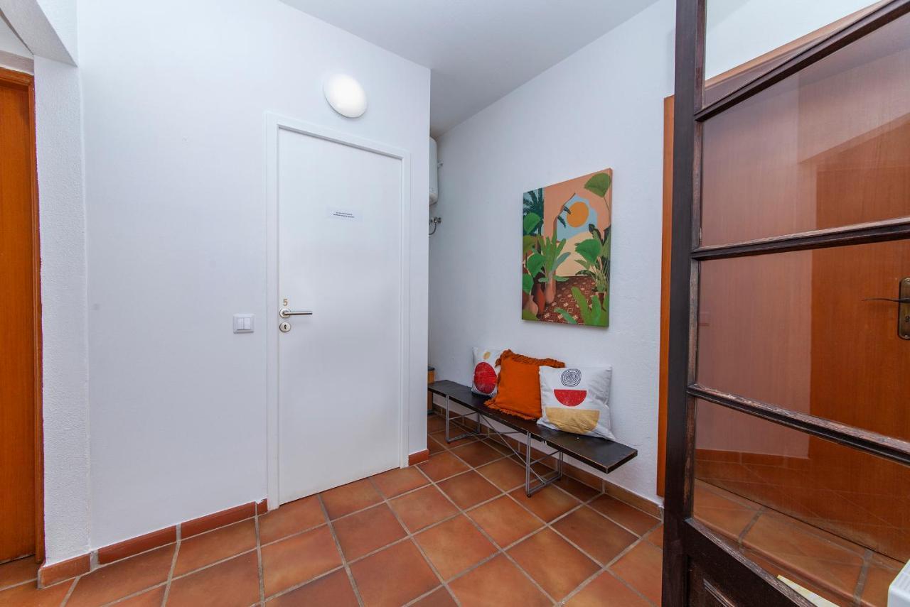 J - Casa Do Farol Guesthouse لاغوس المظهر الخارجي الصورة