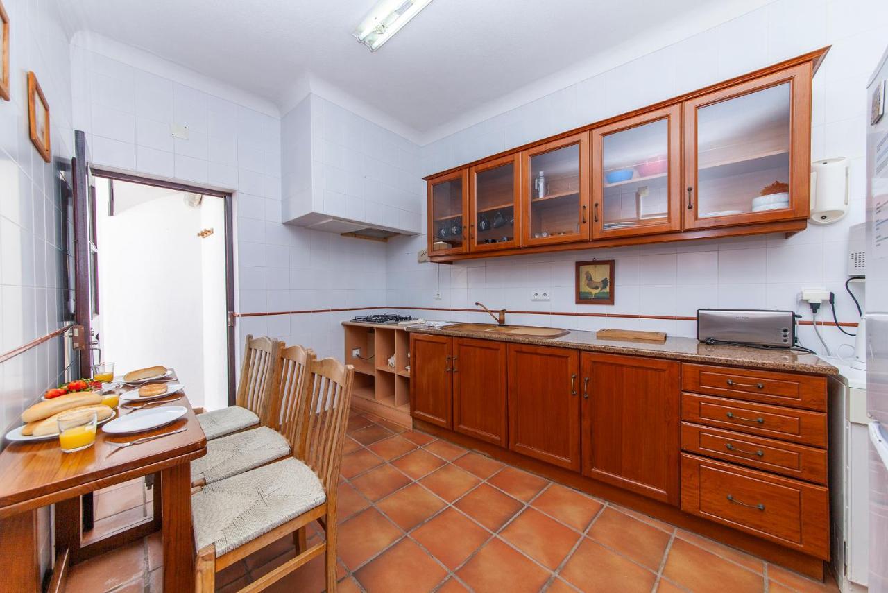J - Casa Do Farol Guesthouse لاغوس المظهر الخارجي الصورة