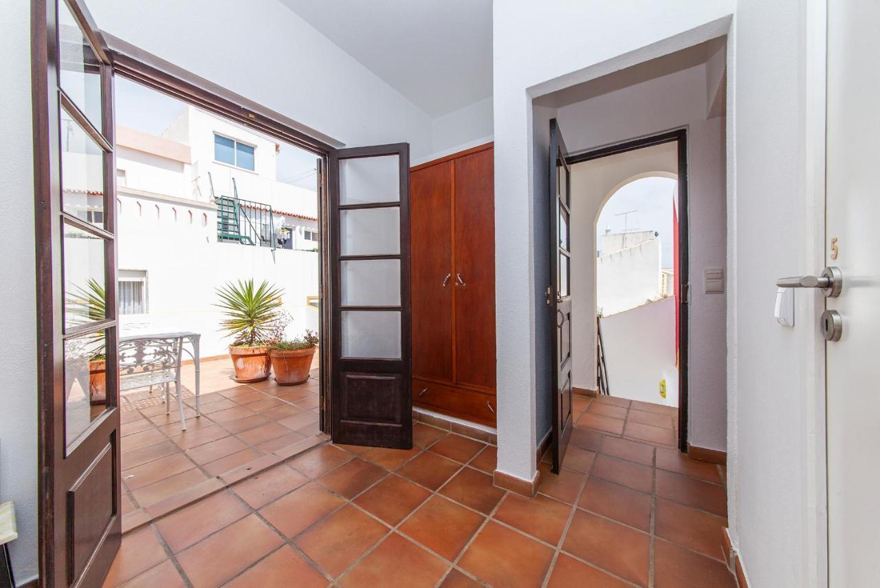 J - Casa Do Farol Guesthouse لاغوس المظهر الخارجي الصورة